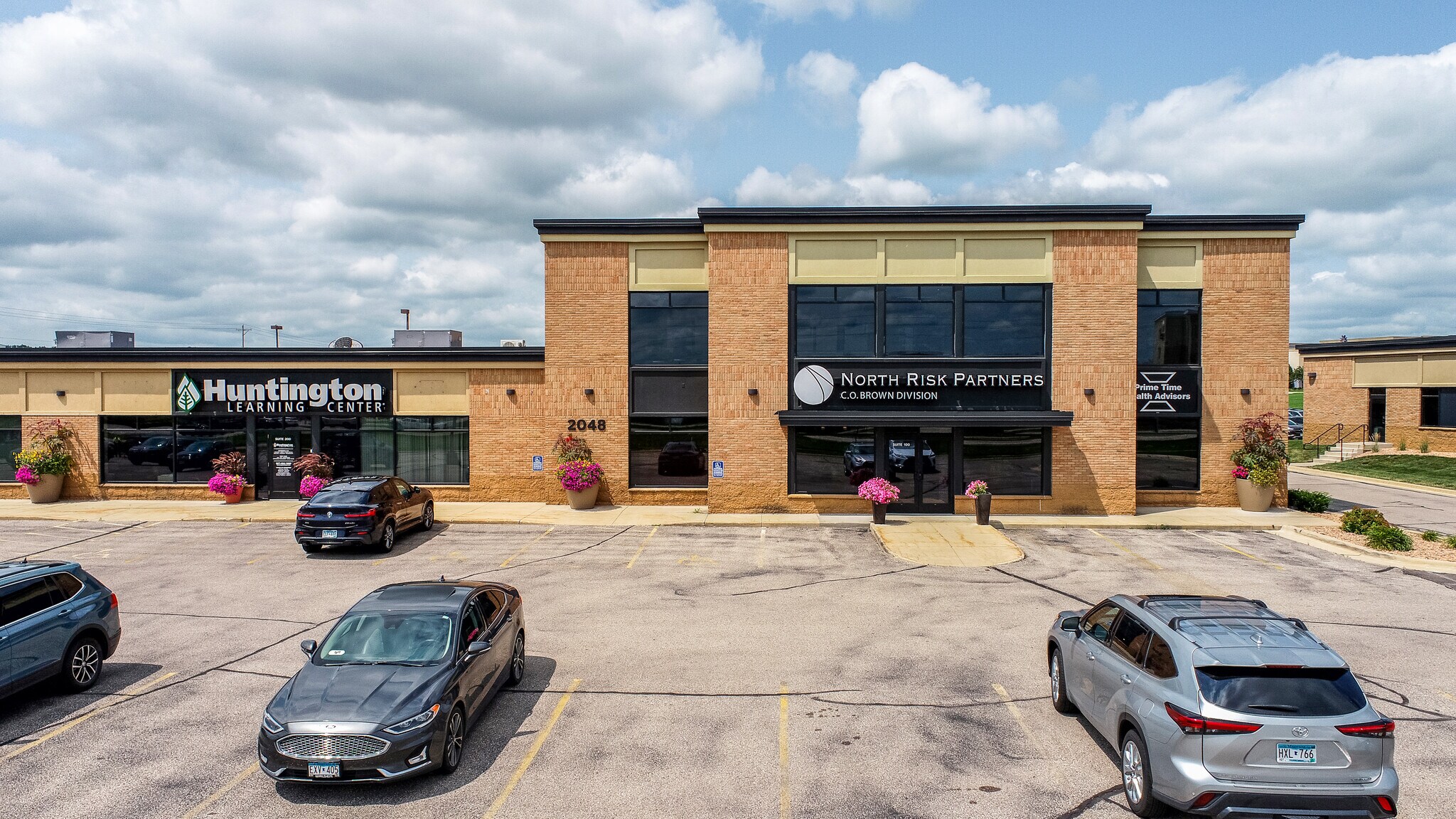 2048 Superior Dr NW, Rochester, MN for lease Building Photo- Image 1 of 6