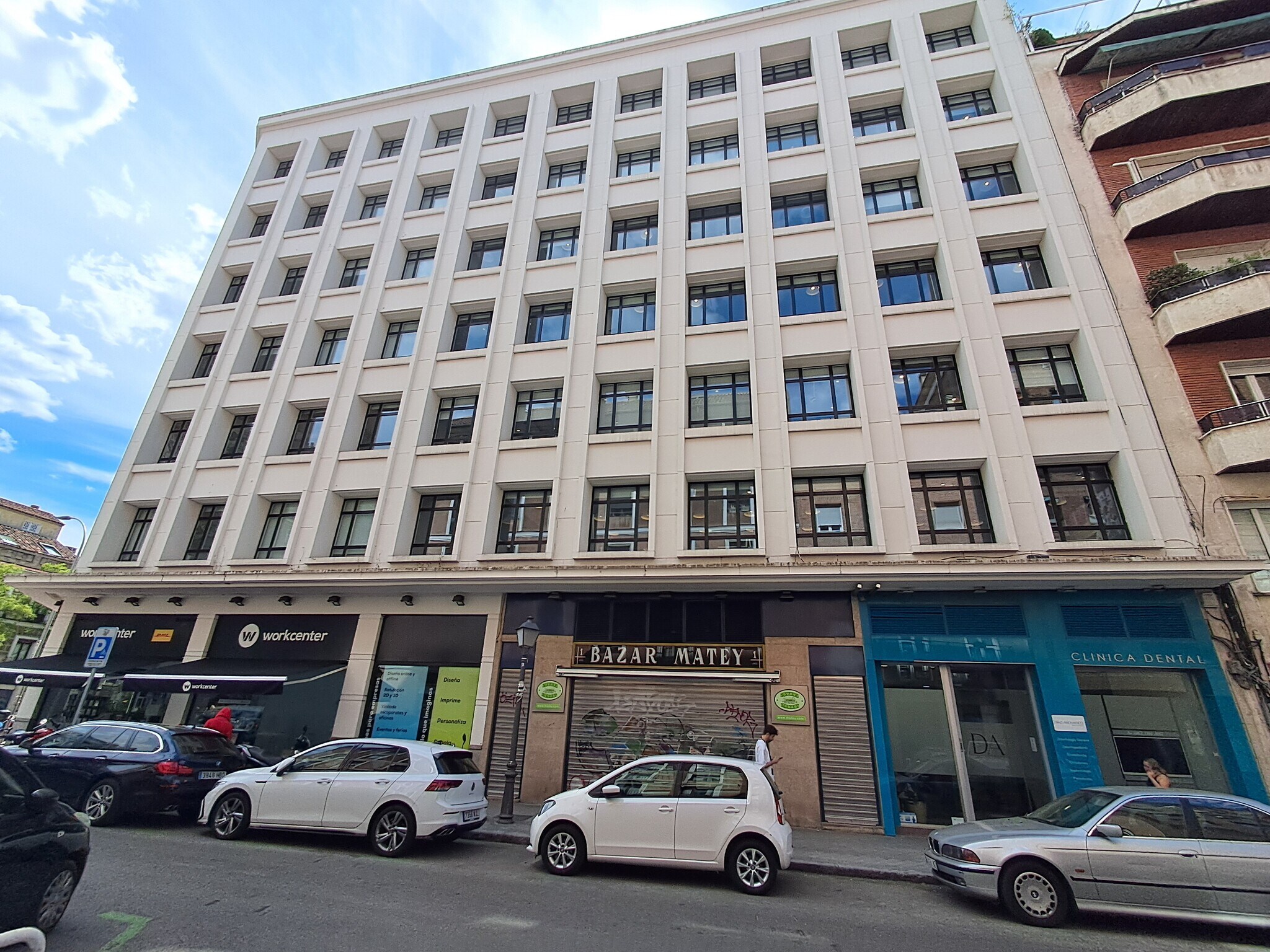 Calle de Eloy Gonzalo, 27, Madrid, Madrid for lease Building Photo- Image 1 of 5