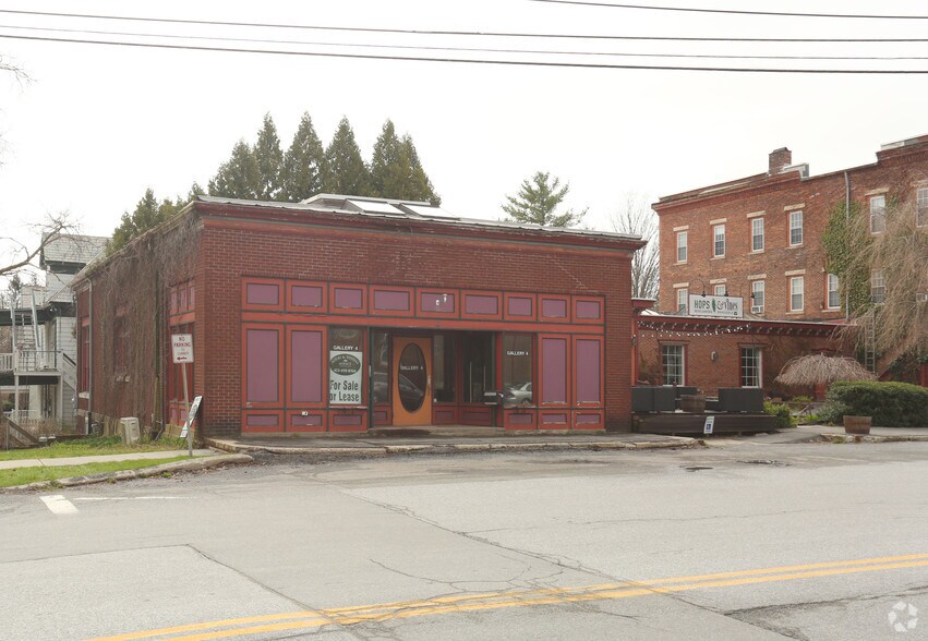 25 Main St, Williamstown, MA for sale - Primary Photo - Image 1 of 1