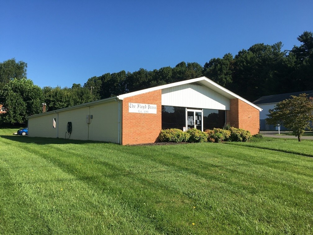 710 E Main St, Floyd, VA for sale Primary Photo- Image 1 of 1