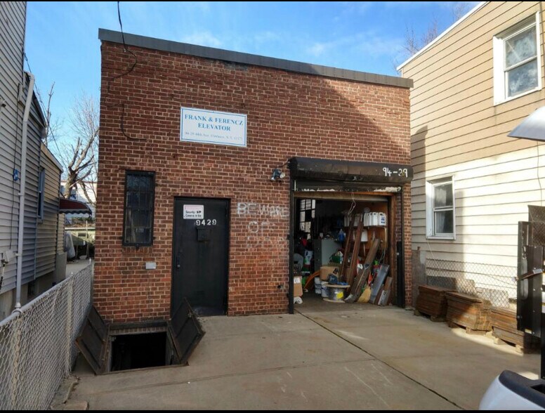 9429 44th Ave, Elmhurst, NY for sale - Building Photo - Image 1 of 1