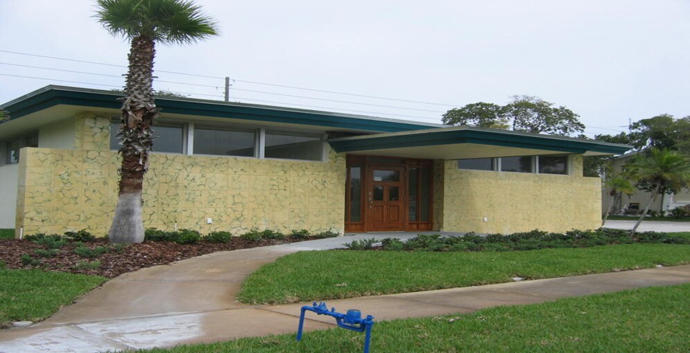 7035 1st Ave, Saint Petersburg, FL for sale Building Photo- Image 1 of 1