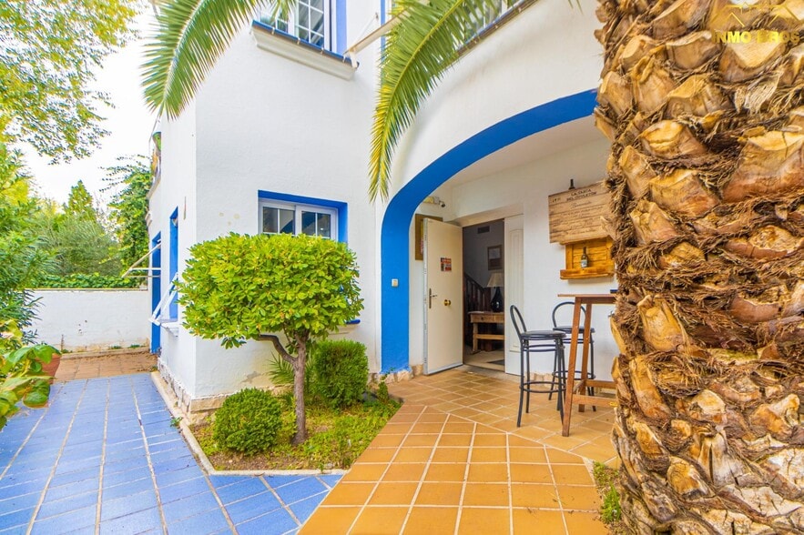 Retail in Guadalajara, Guadalajara for lease - Building Photo - Image 3 of 48