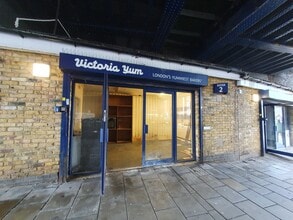Amhurst Rd, London for lease Building Photo- Image 1 of 7