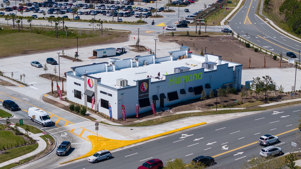 1640 Technology Blvd, Daytona Beach, FL for sale - Building Photo - Image 2 of 4