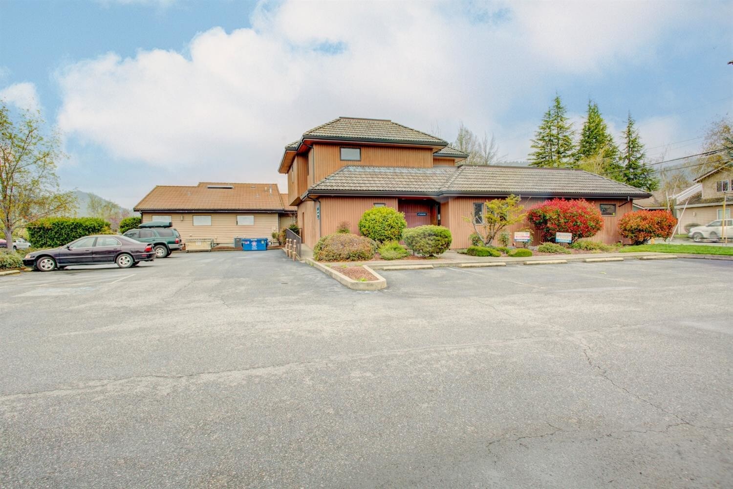 1228 NE 7th St, Grants Pass, OR for sale Building Photo- Image 1 of 1