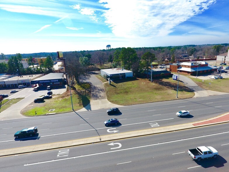 330 E Loop 281, Longview, TX for sale - Primary Photo - Image 1 of 1