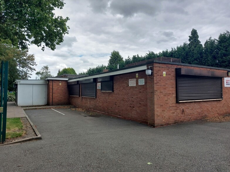 75 Warren Farm Rd, Birmingham for sale - Building Photo - Image 3 of 5