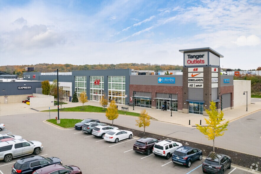 350 84th St SW, Byron Center, MI for lease - Building Photo - Image 3 of 6