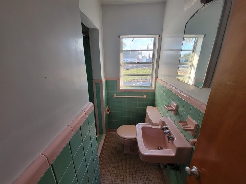 300 1st St S, Winter Haven, FL for lease - Building Photo - Image 3 of 12