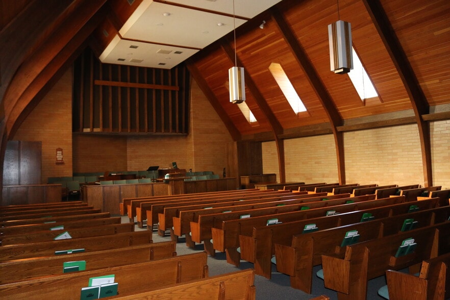 1570 1300 S, Ogden, UT for sale - Primary Photo - Image 1 of 3