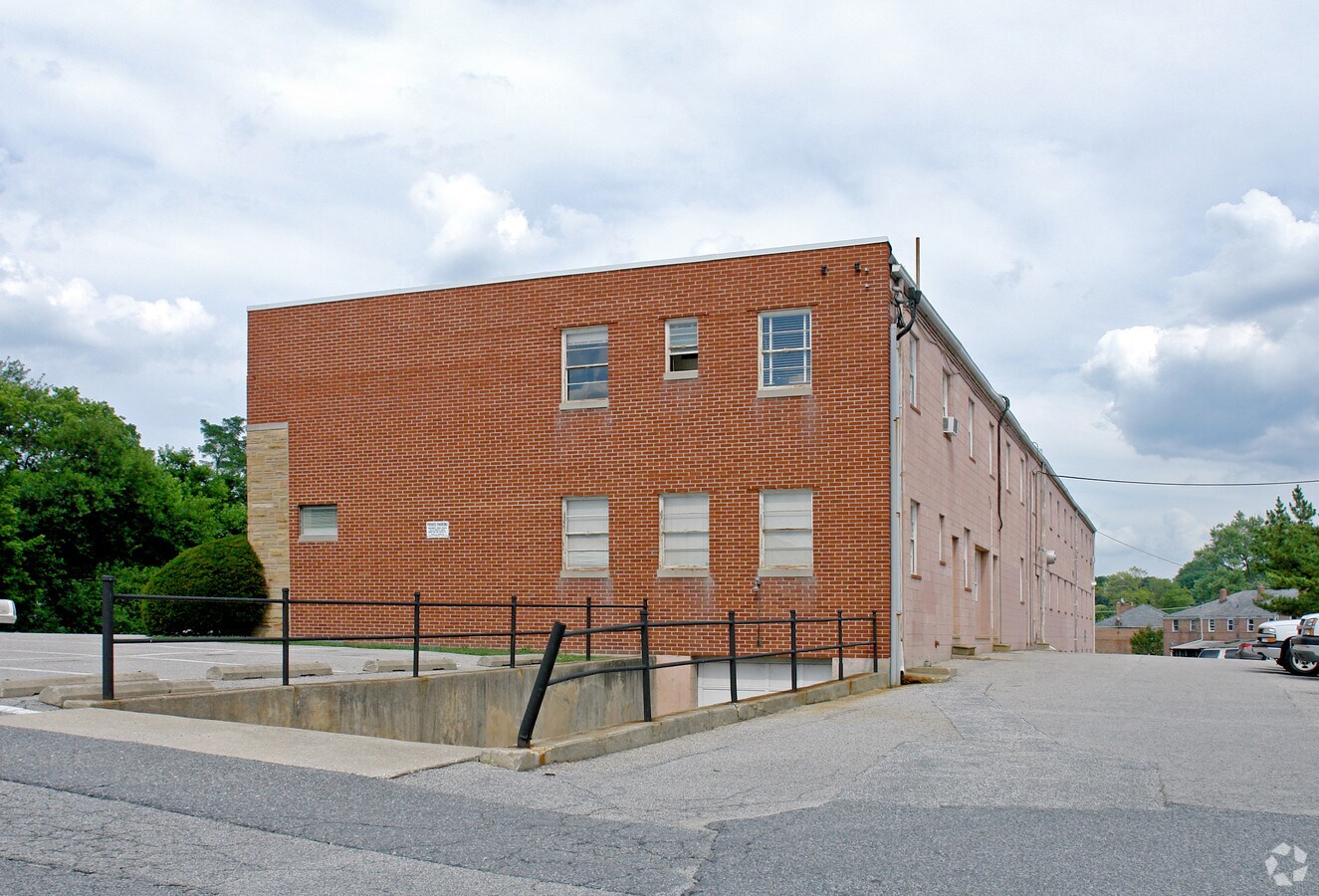 320 E Towsontown Blvd, Towson, MD 21286 Property Record