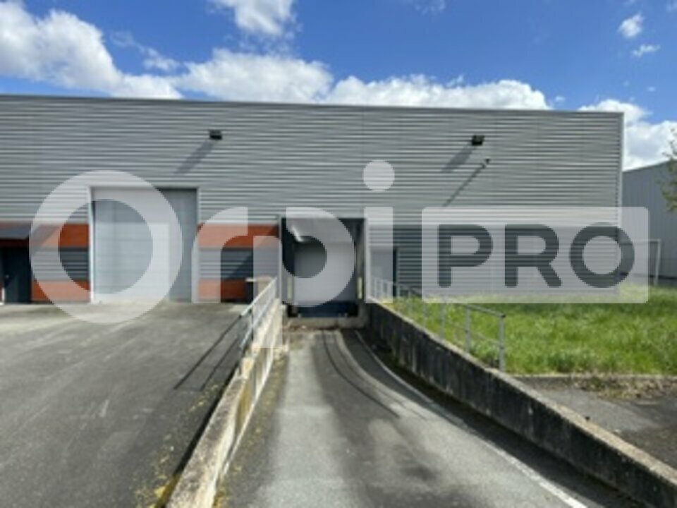 Flex in Gleizé for sale Building Photo- Image 1 of 8