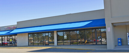 2292 York River Crossing, Gloucester, VA for lease Building Photo- Image 1 of 1