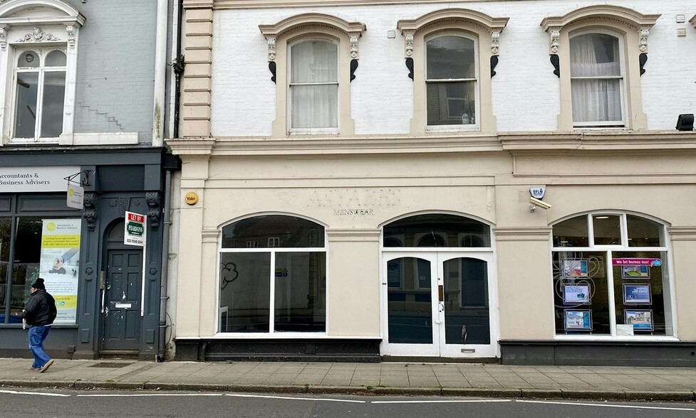 2-2A East St, Havant for lease - Building Photo - Image 1 of 1