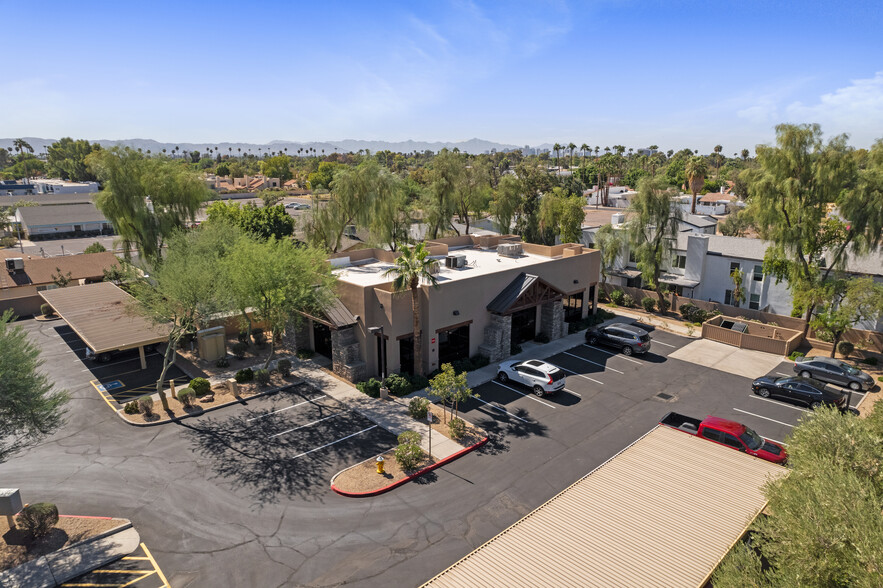 3131 E Clarendon Ave, Phoenix, AZ for sale - Building Photo - Image 2 of 9