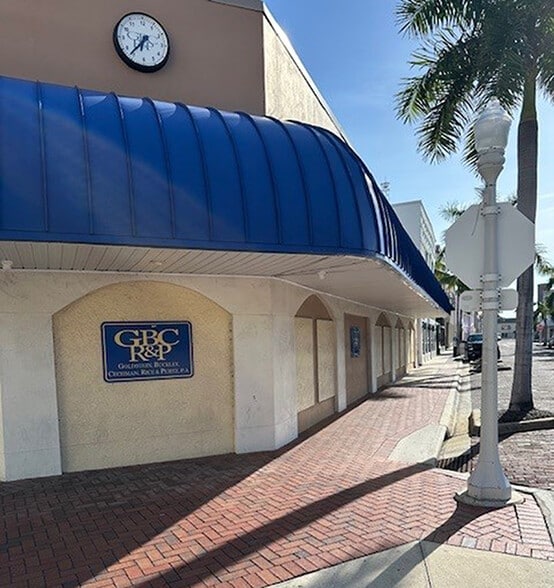 1515 Broadway, Fort Myers, FL for sale - Building Photo - Image 2 of 11