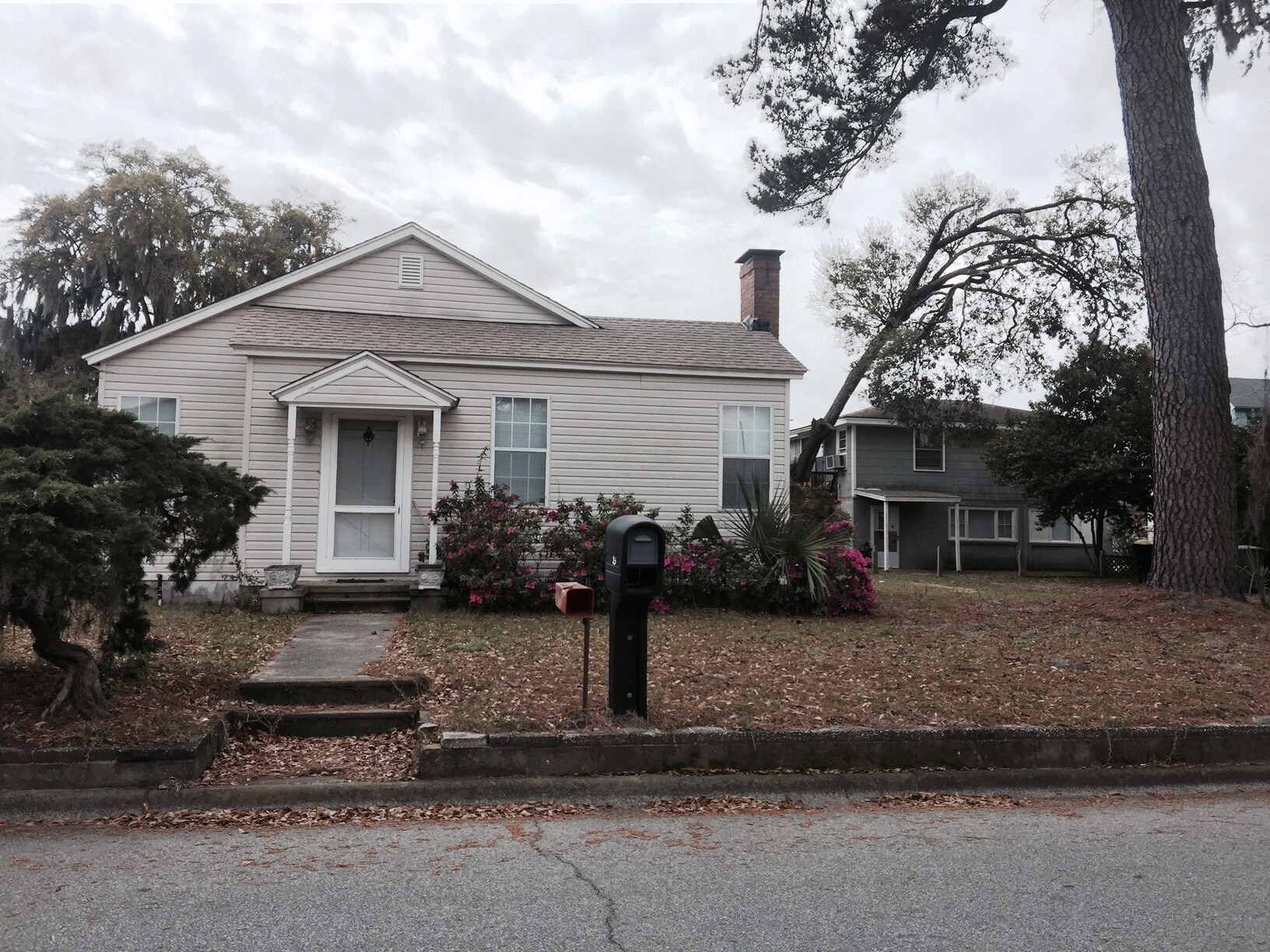 25 Douglas St, Savannah, GA for sale Primary Photo- Image 1 of 1