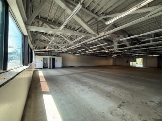 221 Main St, Stoneham, MA for lease - Interior Photo - Image 3 of 5