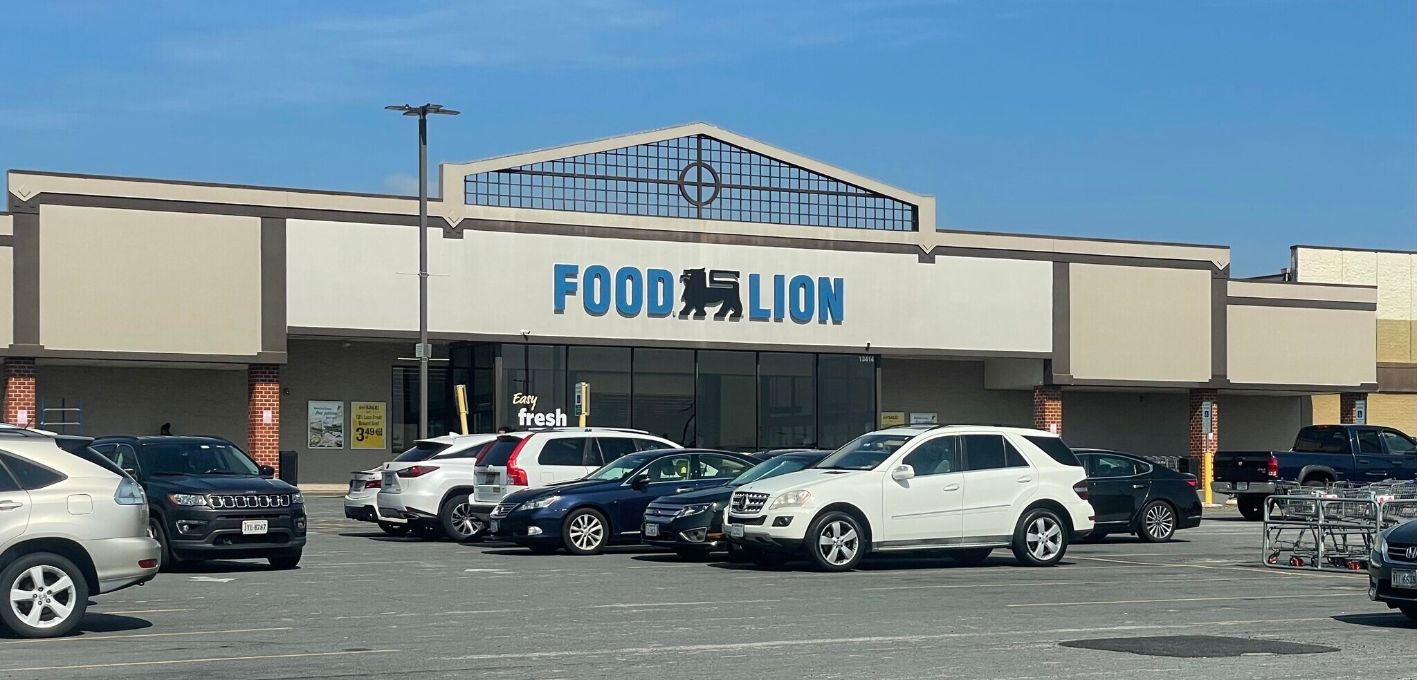 13408-13450 Jefferson Davis Hwy, Woodbridge, VA for lease Building Photo- Image 1 of 2