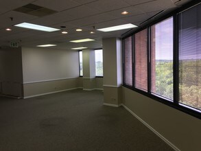 909 E Southeast Loop 323, Tyler, TX for lease Interior Photo- Image 1 of 6