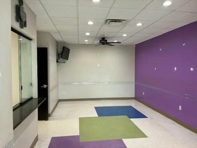 12516 N May Ave, Oklahoma City, OK for lease - Interior Photo - Image 3 of 22