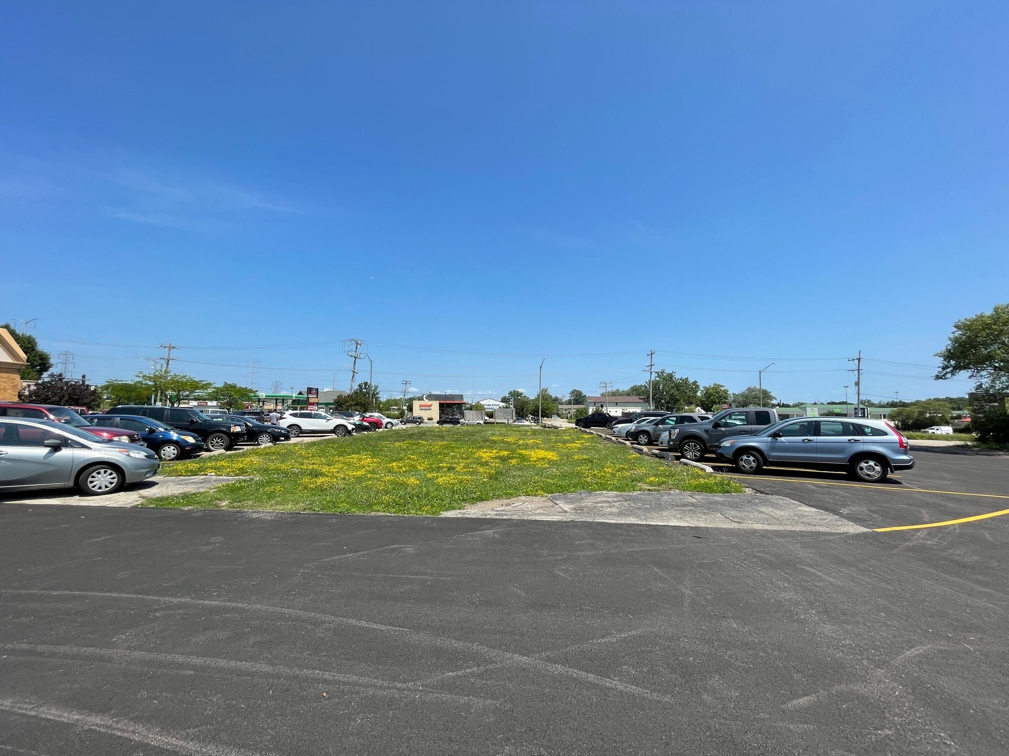 2855 Belvidere Rd, Waukegan, IL for lease Primary Photo- Image 1 of 4