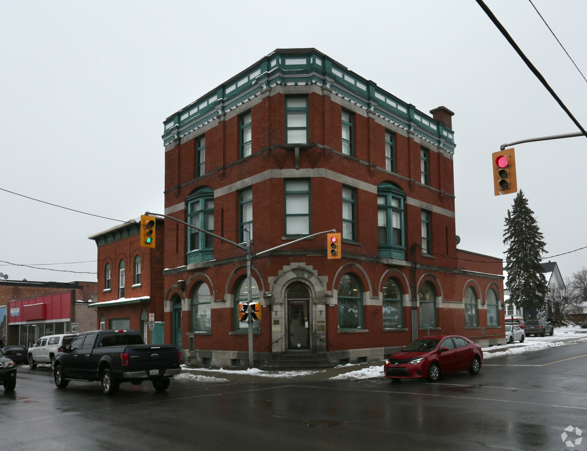 32 Main St N, North Glengarry, ON for lease Primary Photo- Image 1 of 4