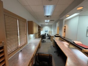 6139-6143 E 91st St, Tulsa, OK for lease Building Photo- Image 2 of 8