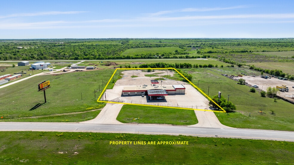 15881 Ih 35, Salado, TX for lease - Building Photo - Image 2 of 9