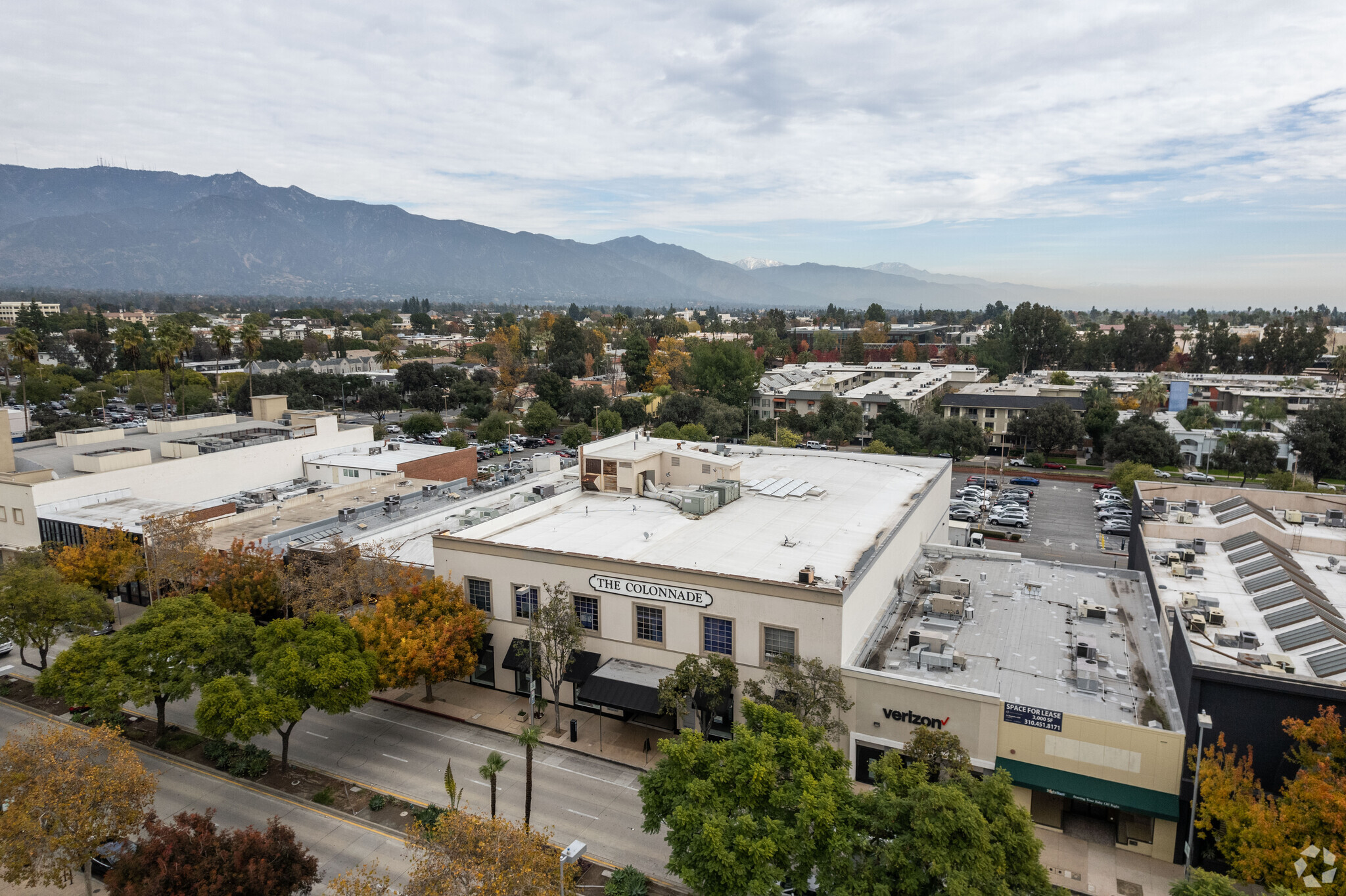 350 S Lake Ave, Pasadena, CA 91101 - The Colonnade Retail Center and ...