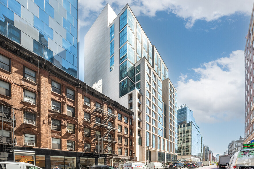 1289 Lexington Ave, New York, NY for lease - Building Photo - Image 2 of 18