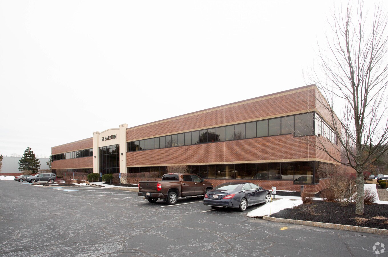 68 Barnum Rd, Devens, MA 01434