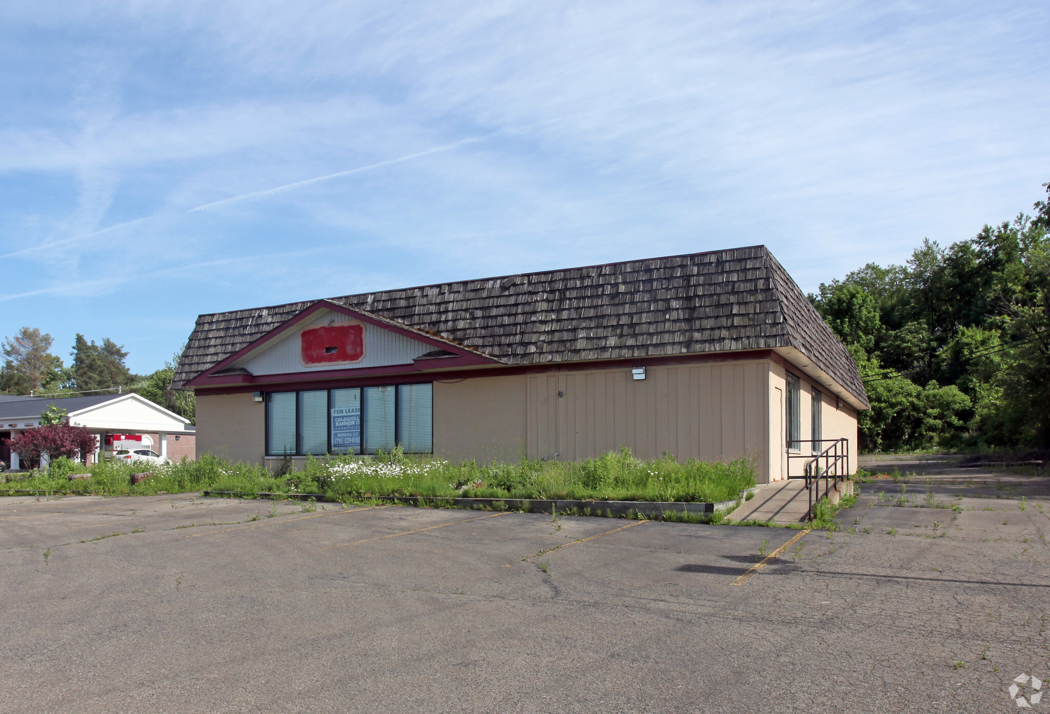 15 W Fairmount Ave, Lakewood, NY for sale Primary Photo- Image 1 of 1