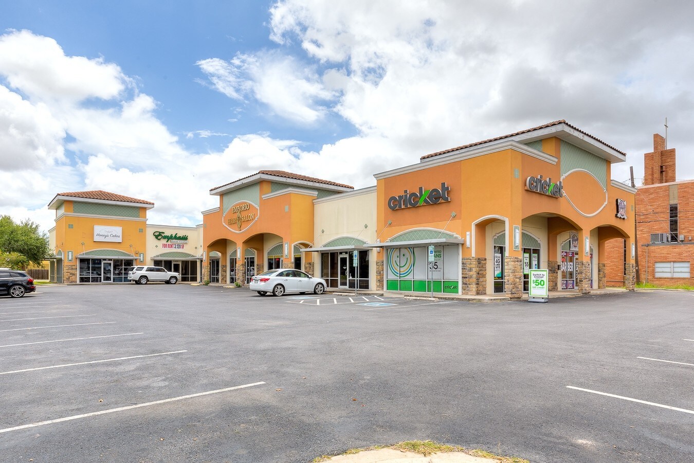 1414 N 10th St, McAllen, TX 78501