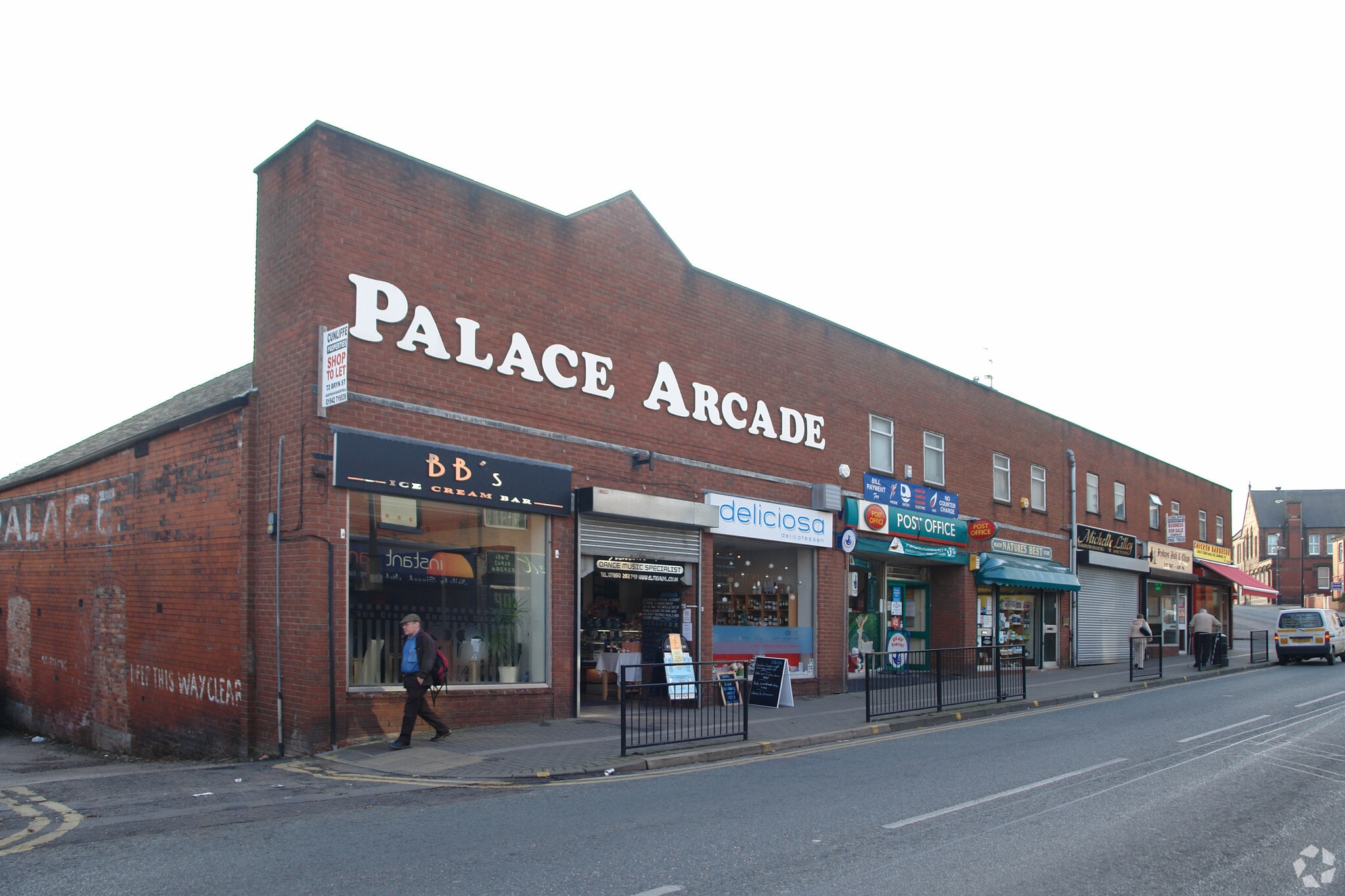 64-74 Bryn St, Wigan for sale Primary Photo- Image 1 of 1