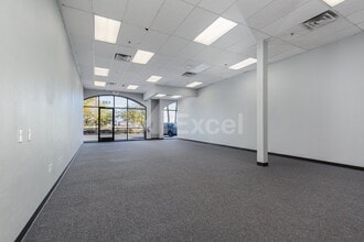 4275 N Rancho Dr, Las Vegas, NV for lease Interior Photo- Image 2 of 6