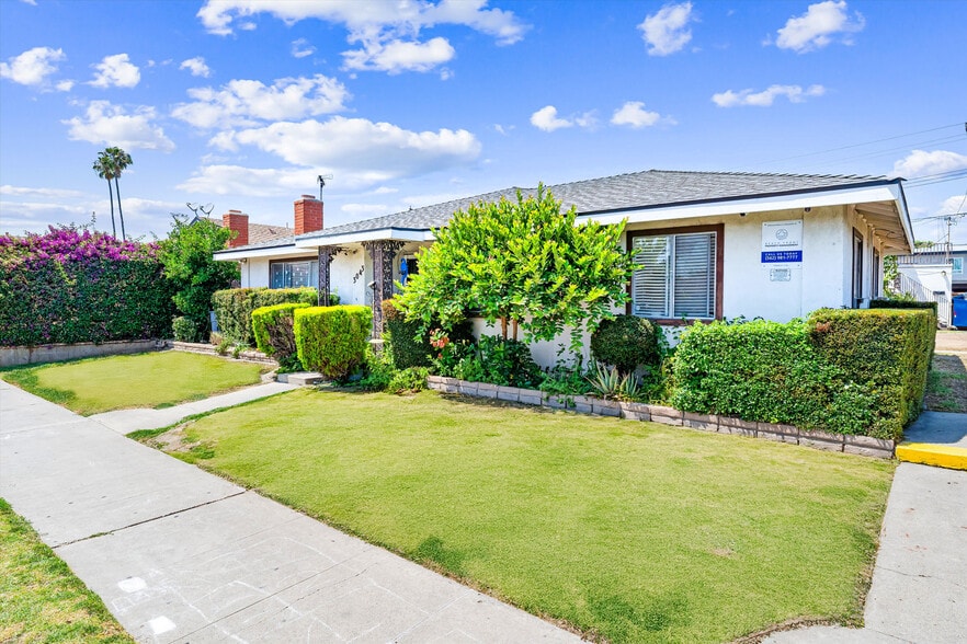 3043 Topaz Ln, Fullerton, CA for sale - Building Photo - Image 1 of 8