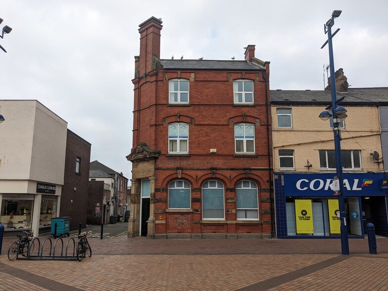 5-5A High St, Redcar for sale - Building Photo - Image 2 of 6