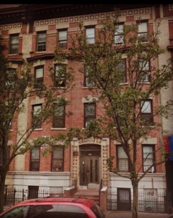 764 E 187th St, Bronx, NY 10458 | LoopNet