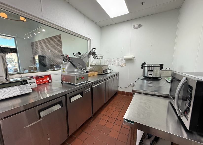 4070 State Highway 121, Carrollton, TX for lease - Building Photo - Image 3 of 5