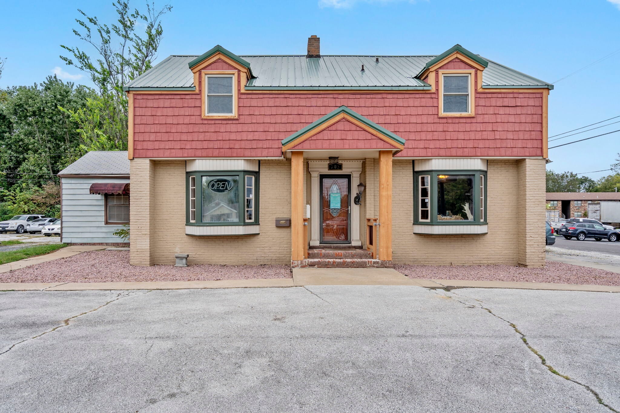 703 S Glenstone Ave, Springfield, MO for sale Building Photo- Image 1 of 18