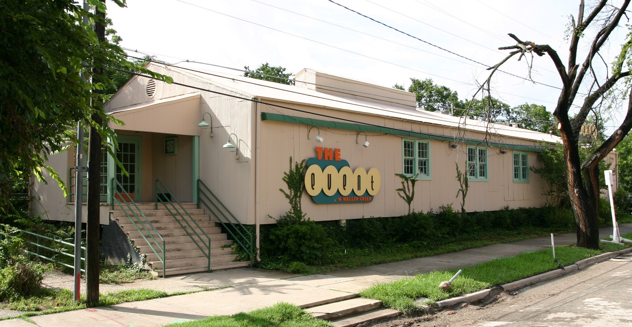 401 Sabine St, Austin, TX for sale Primary Photo- Image 1 of 1