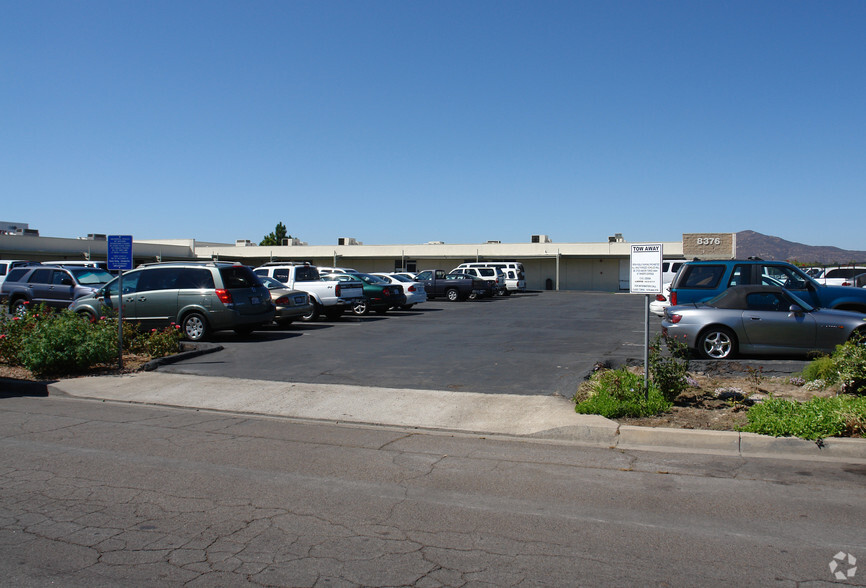 8374-8376 Hercules St, La Mesa, CA for lease - Primary Photo - Image 1 of 10