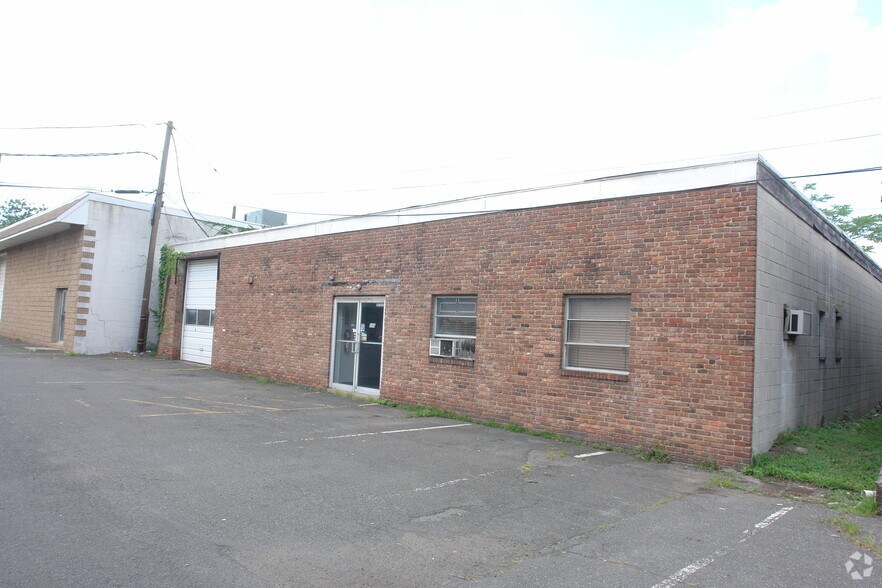 650 W 1st Ave, Roselle, NJ for sale - Primary Photo - Image 1 of 2