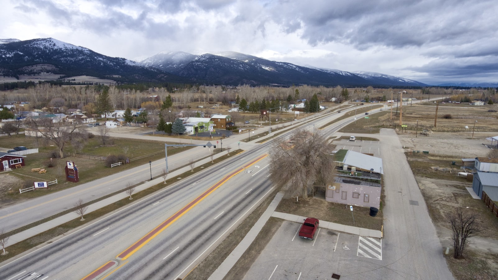 2412 US Highway 93 N, Victor, MT 59875