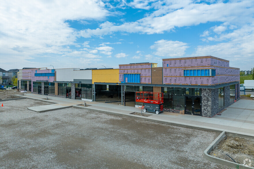 3876 NE Cornerstone Blvd NE, Calgary, AB for lease - Building Photo - Image 1 of 5