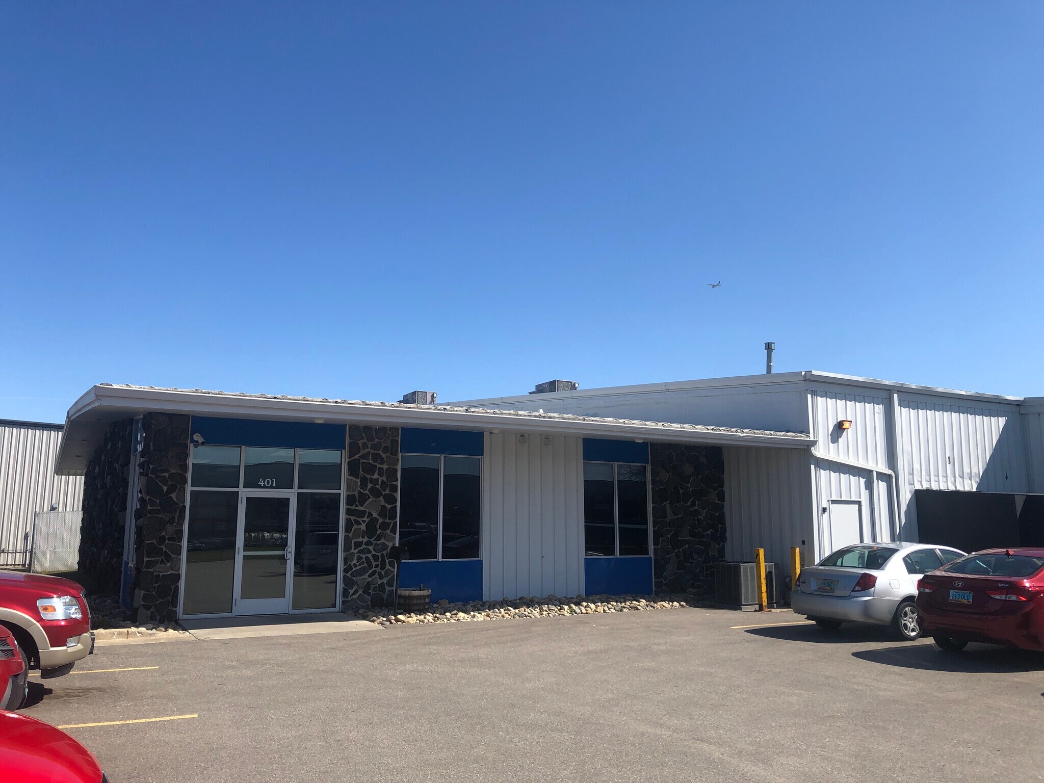 401 27th St N, Fargo, ND for sale Primary Photo- Image 1 of 1