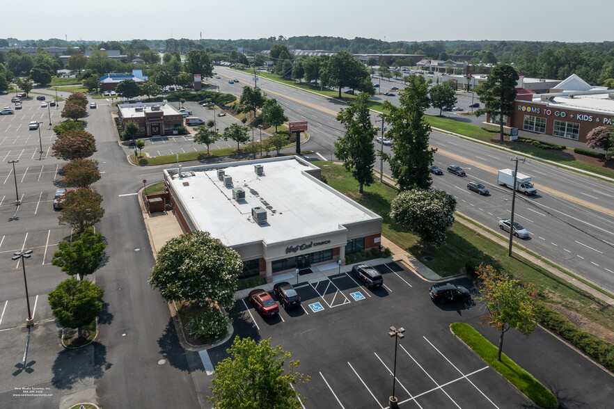 9840 W Broad St, Glen Allen, VA for lease - Building Photo - Image 2 of 10