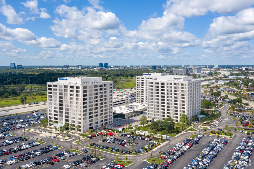 1701 Golf Rd, Rolling Meadows, IL for lease - Aerial - Image 2 of 24